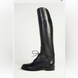 Used riding equestrian black boots size S 9.5 - 14 19